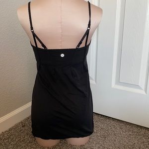 Lululemon tank top size 8 NWOT